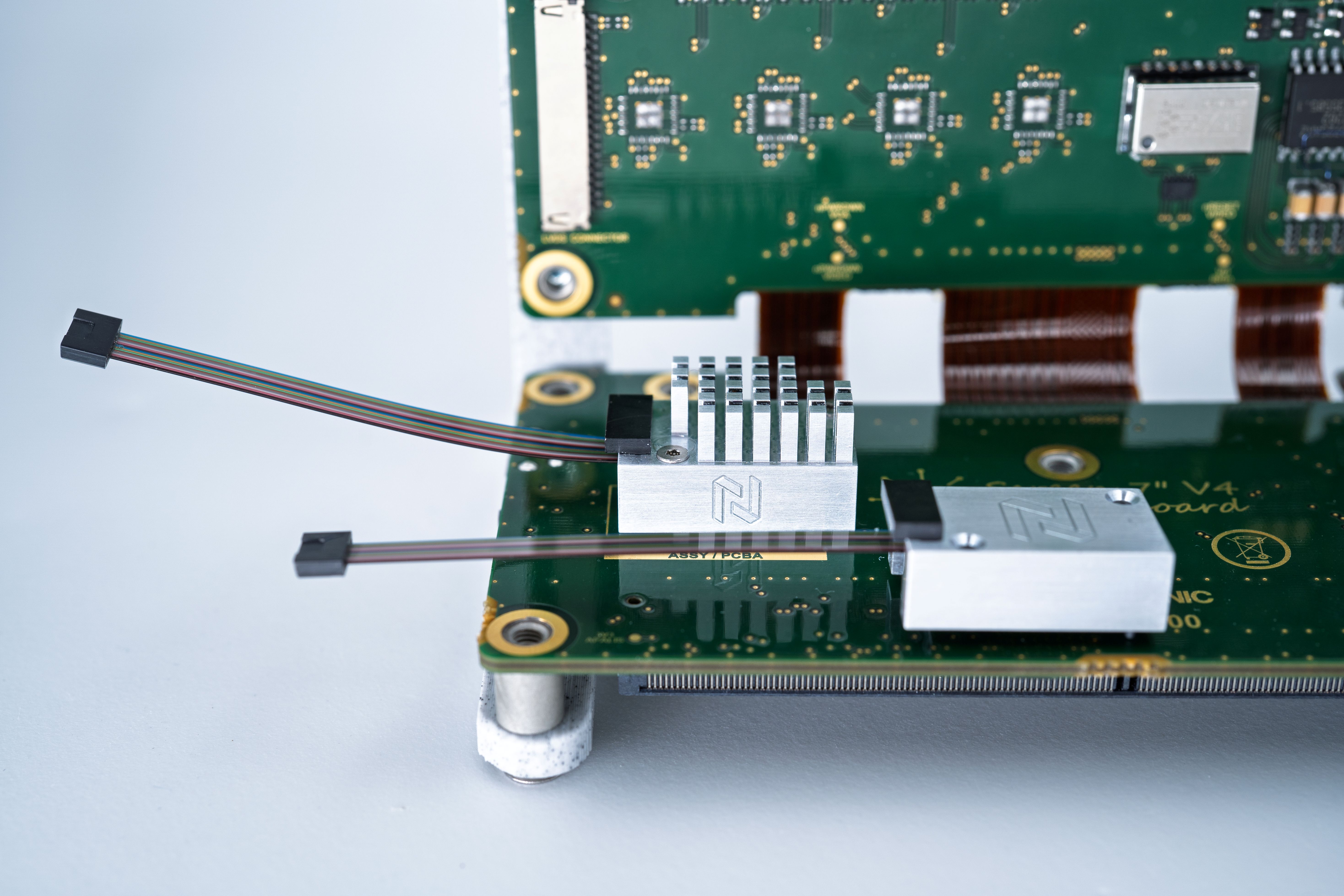 The Active Engine Optical Transceivers 4tx-4rx