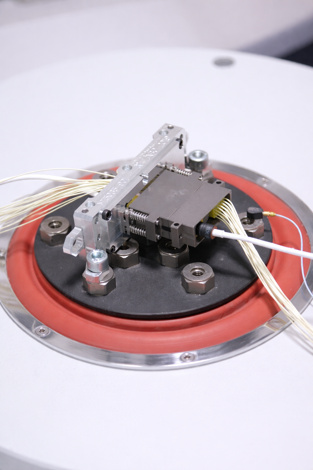 vibrations tests nicomatic