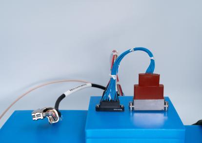 Customizable Connectors and Cabling for Your Complex Architectures